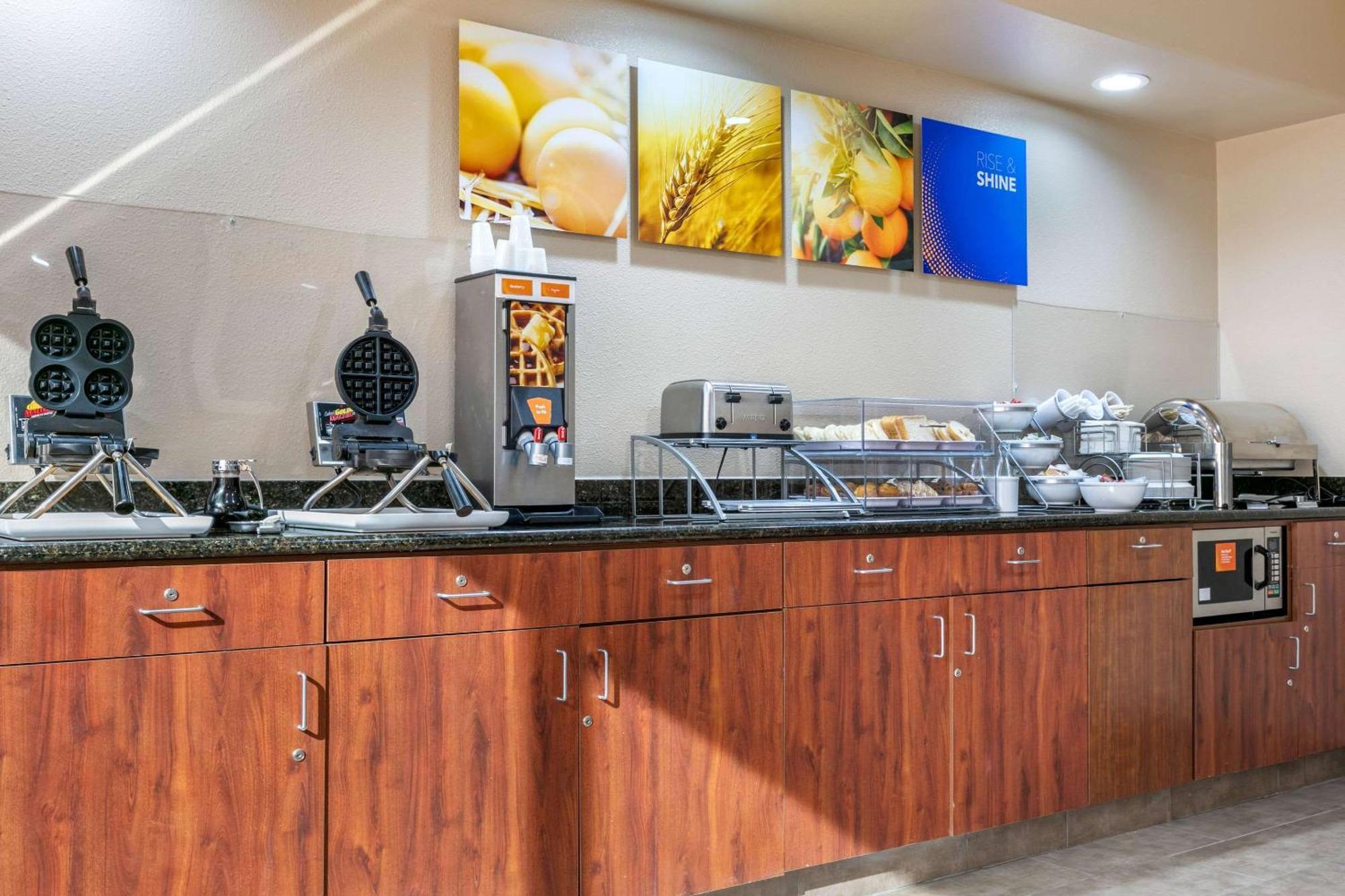 Comfort Inn & Suites Van Buren - Fort Smith Zewnętrze zdjęcie