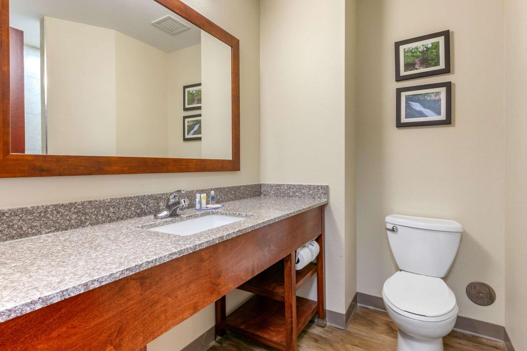 Comfort Inn & Suites Van Buren - Fort Smith Zewnętrze zdjęcie